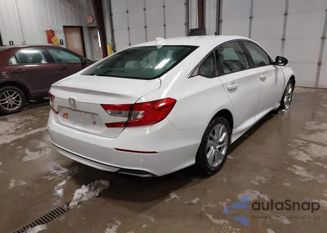 2018 Honda Accord Lx из США, поврежденный, VIN 1HGCV1F12JA263219